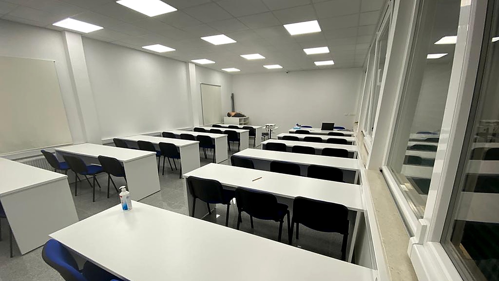 Predavaonica Autoškole Kontakt u Imotskom